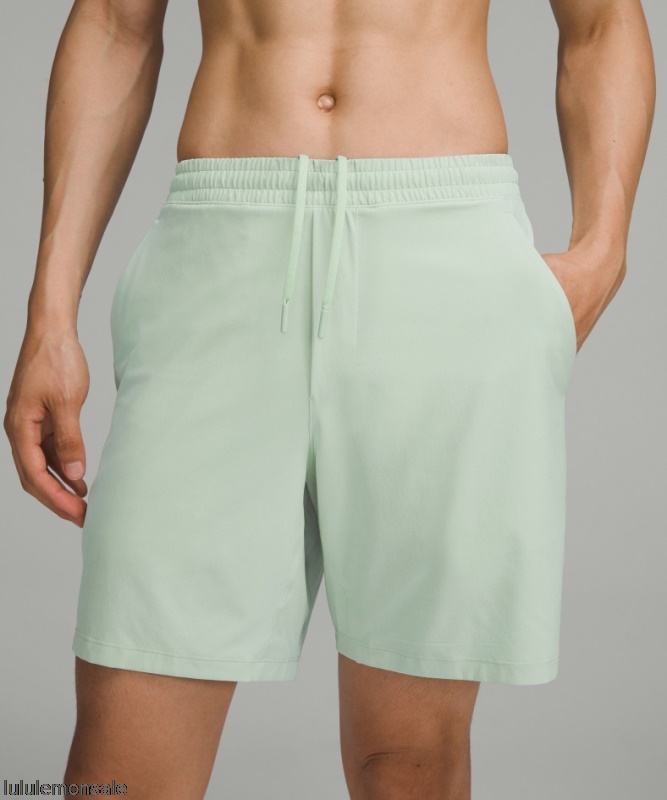 Lululemon Deutschland DELULU820 | Lululemon Deutschland Arctic Green Pace Breaker Gefüttert Kurz 7